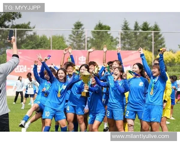 申花上体女足在2025女甲联赛中表现出色荣获第四名积累46分